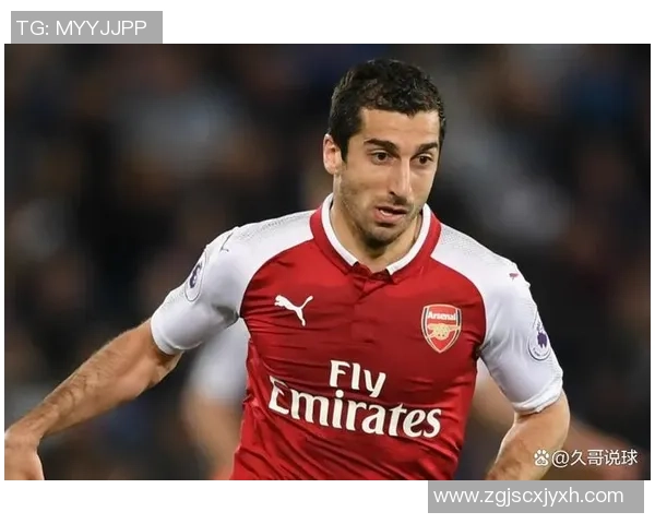 韩国足球明星风采展现球场上的英雄与魅力瞬间 韩国足球明星风采展现球场上的英雄与魅力瞬间